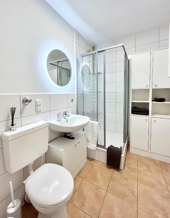 Sabe Apartment: Balcony + Free Parking + Netflix Wuppertal Ngoại thất bức ảnh